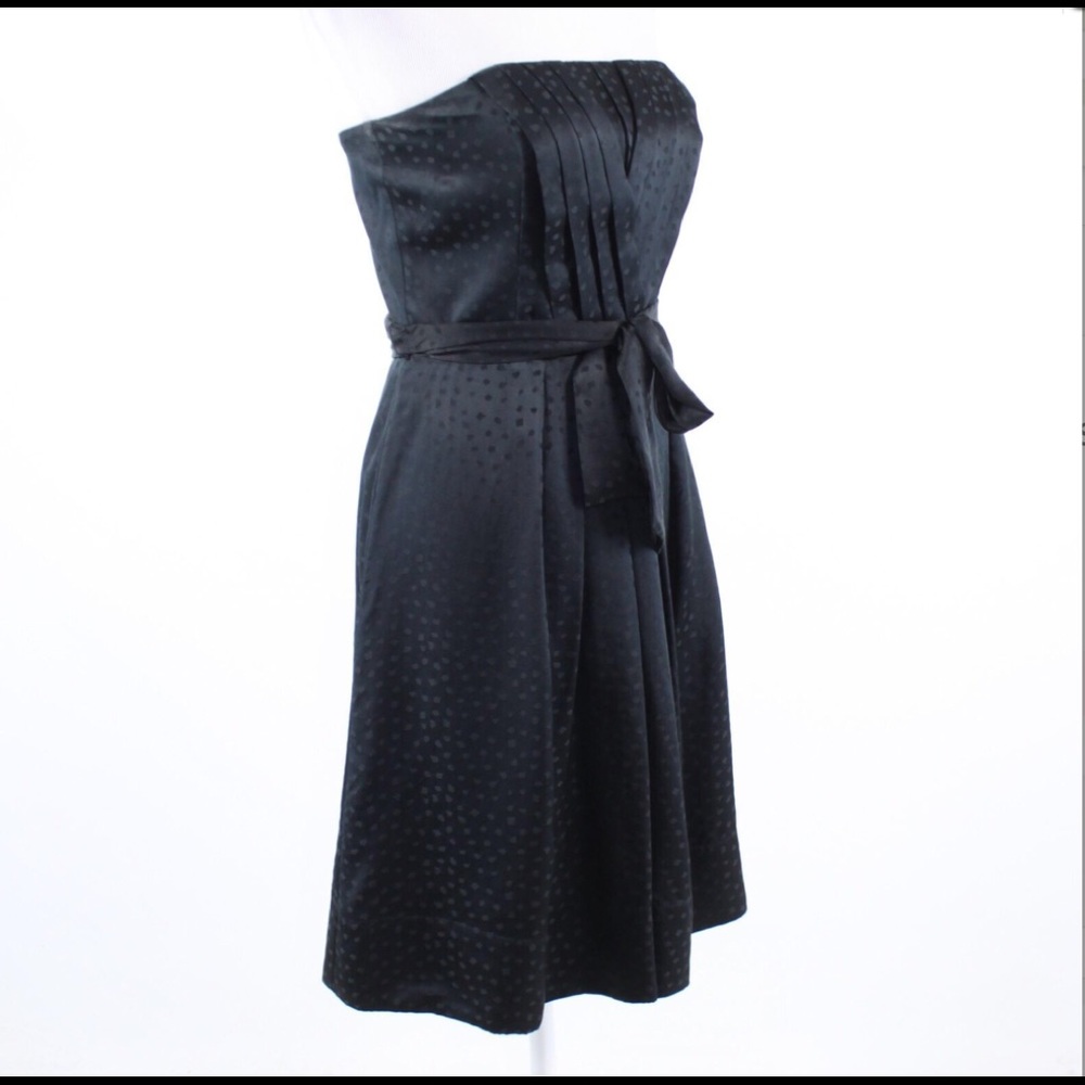 White House Black Market Black Silk Polka Dot Sz 6 - Picture 3 of 11